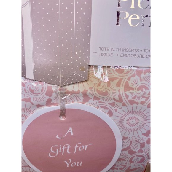 VINTAGE PINK GIFT BAG SET Lot of 3 - Bag, Inserts, Lid, Tissue, Ribbon, Card - Picture 6 of 6